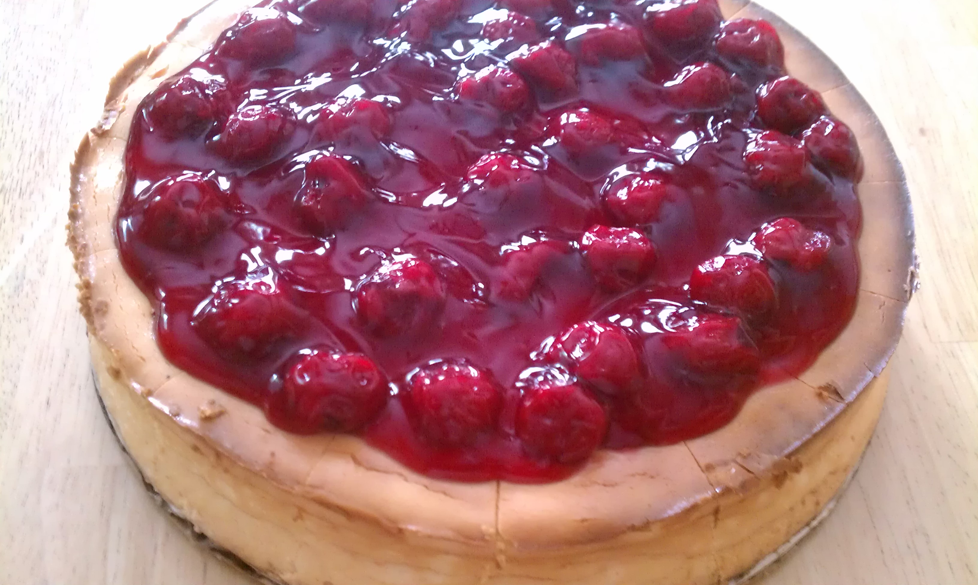 Cheesecake with cherry glaze topping